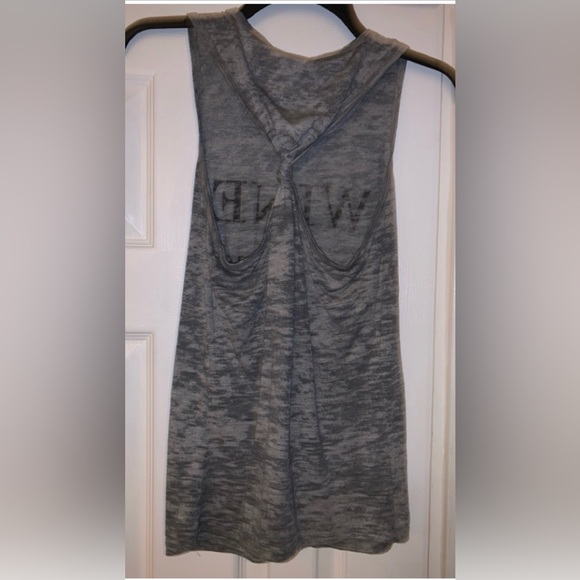 Bundle of 2 Tops, Vintage Coca Cola, Size Med
Cute, Wine T-Shirt, Size Small - Picture 4 of 4